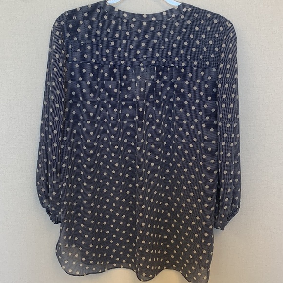 Max Studio Navy/White Polkadot Blouse • Sz L - Picture 4 of 11